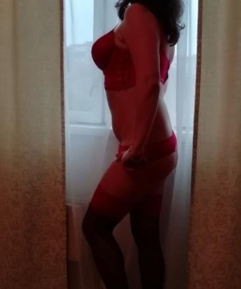 Анкета проститутки Оксана - город Хомустах, 24 года, №10295